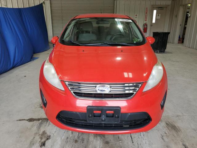 Sedans FORD FIESTA 2013 Red