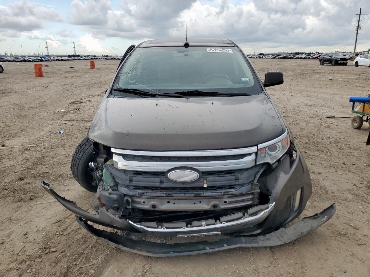FORD EDGE 2011 VIN 2FMDK3KC1BBA63383 photo 5
