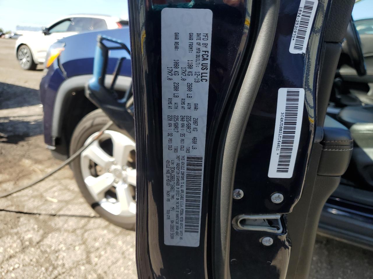 JEEP COMPASS 2020 VIN 3C4NJDBB2LT164611 photo 13