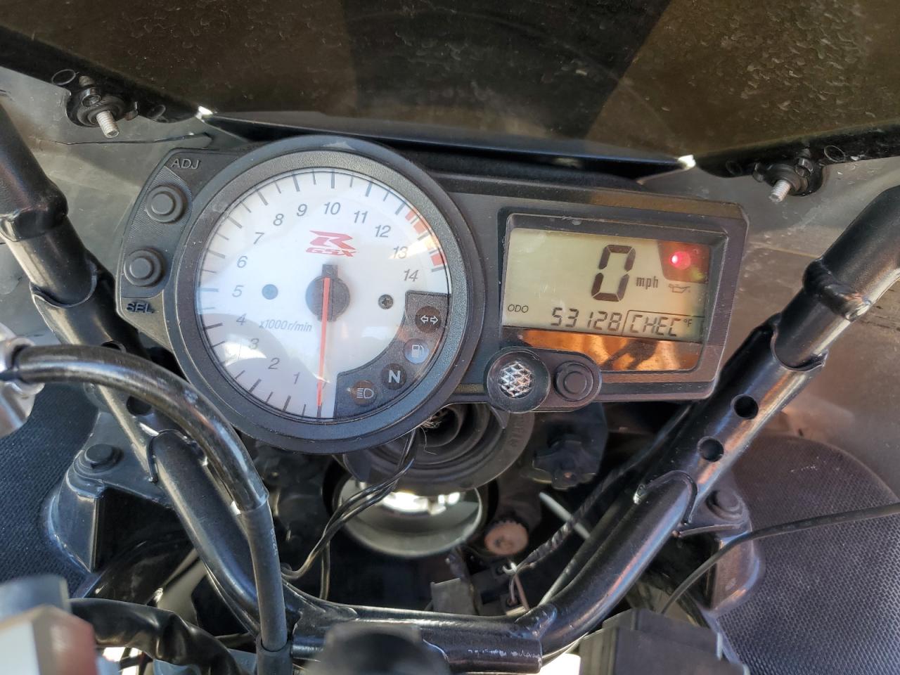 2004 Suzuki Gsx-R1000 VIN: JS1GT75A142108647 Lot: 61409115