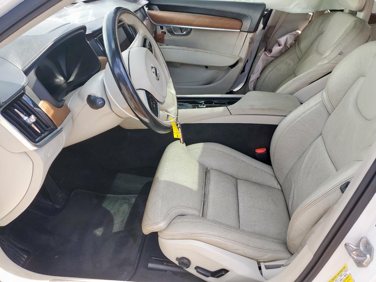 2017 Volvo S90 T6 Inscription VIN: YV1A22ML1H1013645 Lot: 61058365