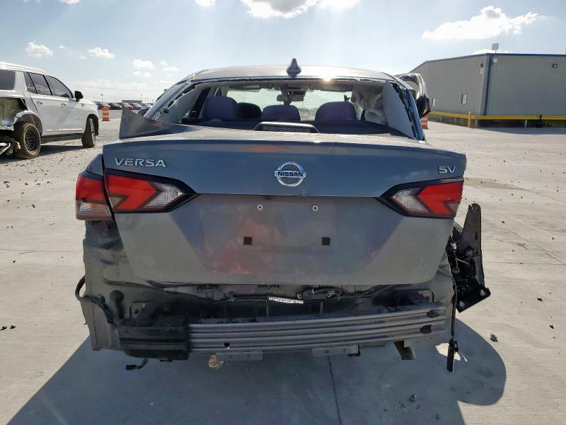  NISSAN VERSA 2020 Серый