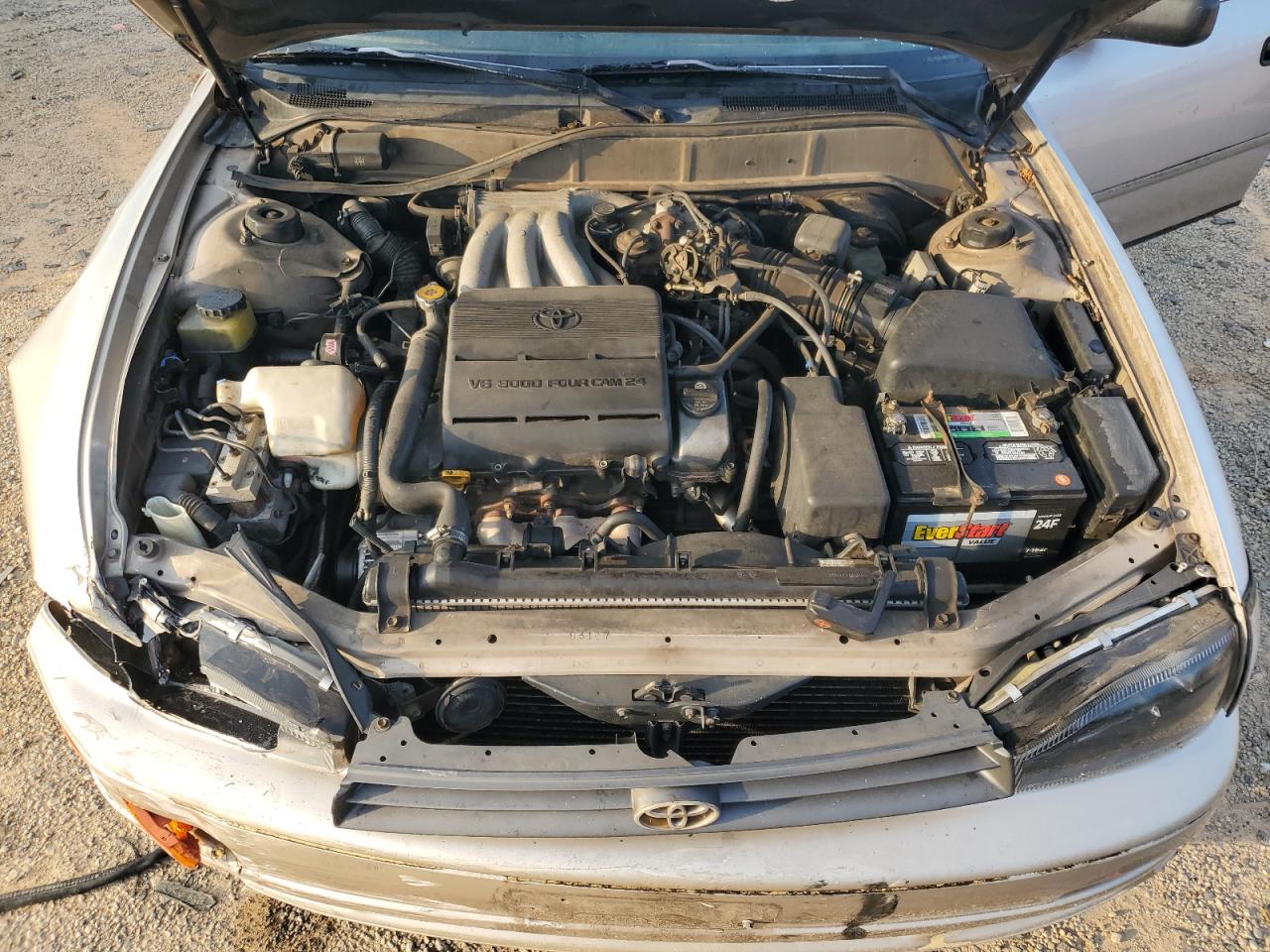 1994 Toyota Camry Xle VIN: 4T1GK13E6RU047668 Lot: 62838305