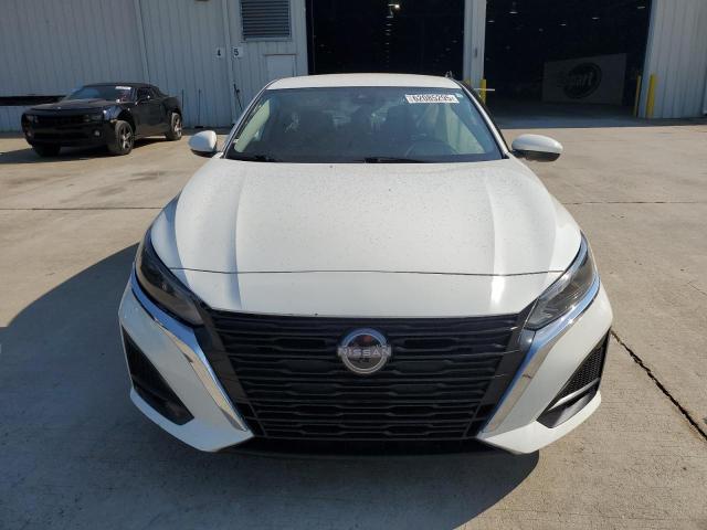  NISSAN ALTIMA 2023 Biały