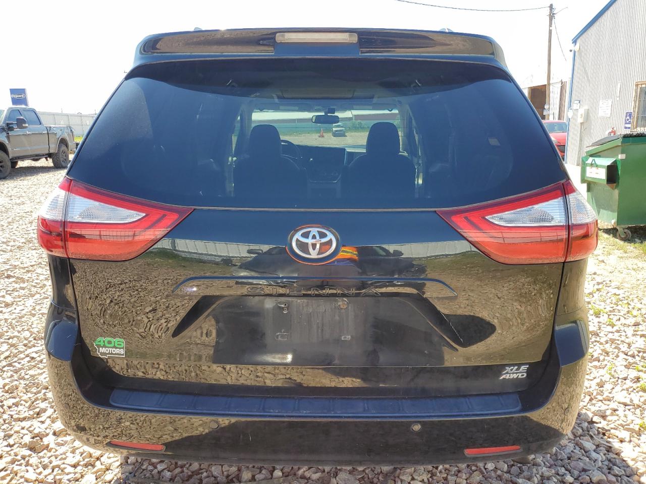2017 Toyota Sienna Xle VIN: 5TDDZ3DC2HS174898 Lot: 62828685