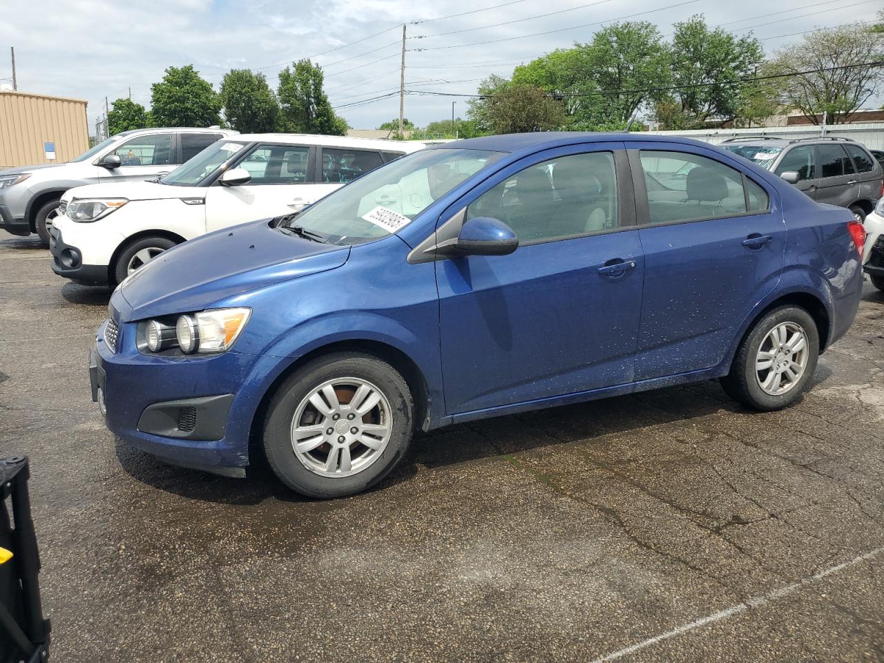 2012 Chevrolet Sonic Ls იყიდება Moraine-ში, OH - Burn