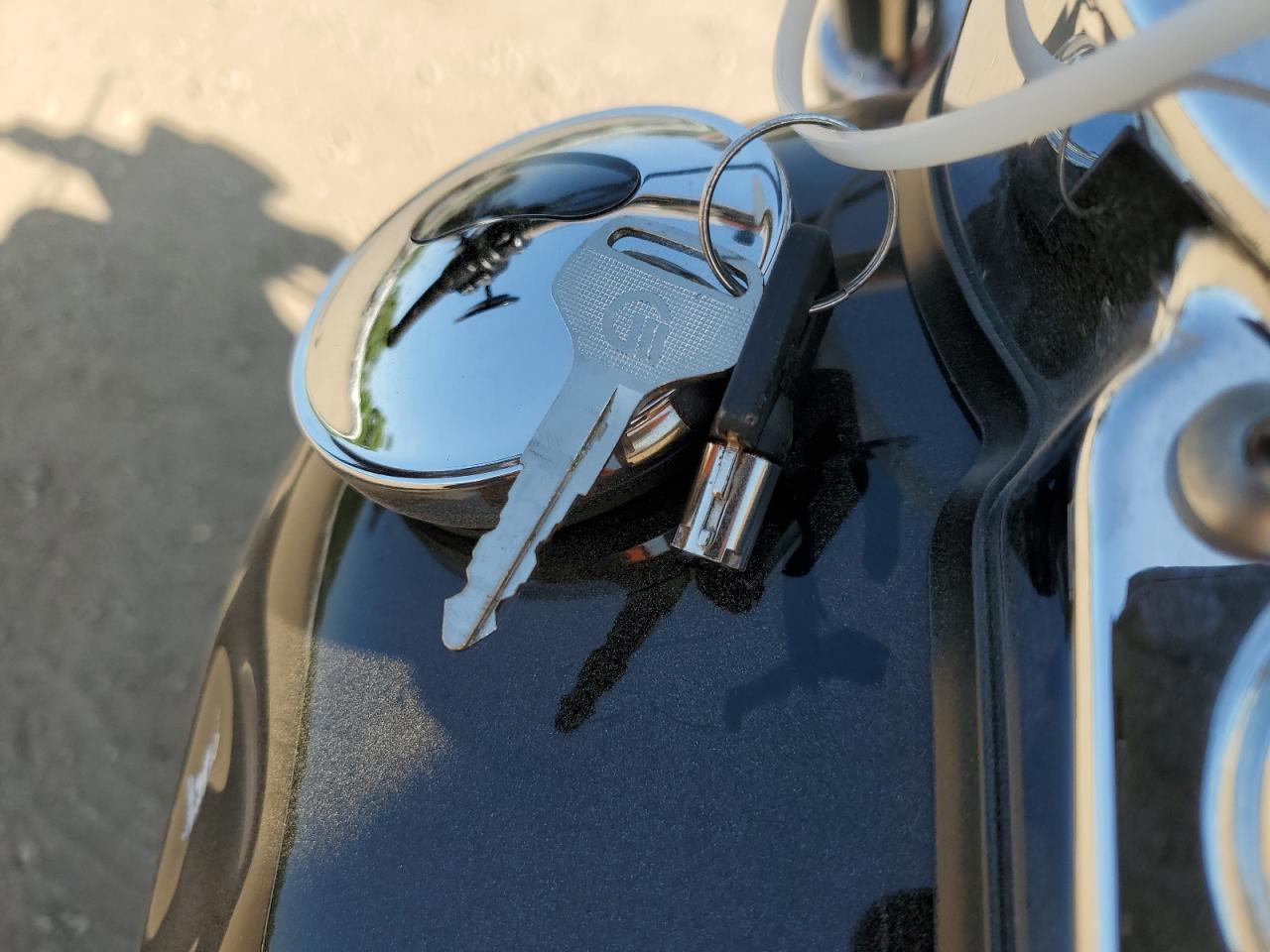 2013 Harley-Davidson Fxdf Dyna Fat Bob VIN: 1HD1GYM15DC303490 Lot: 61231795