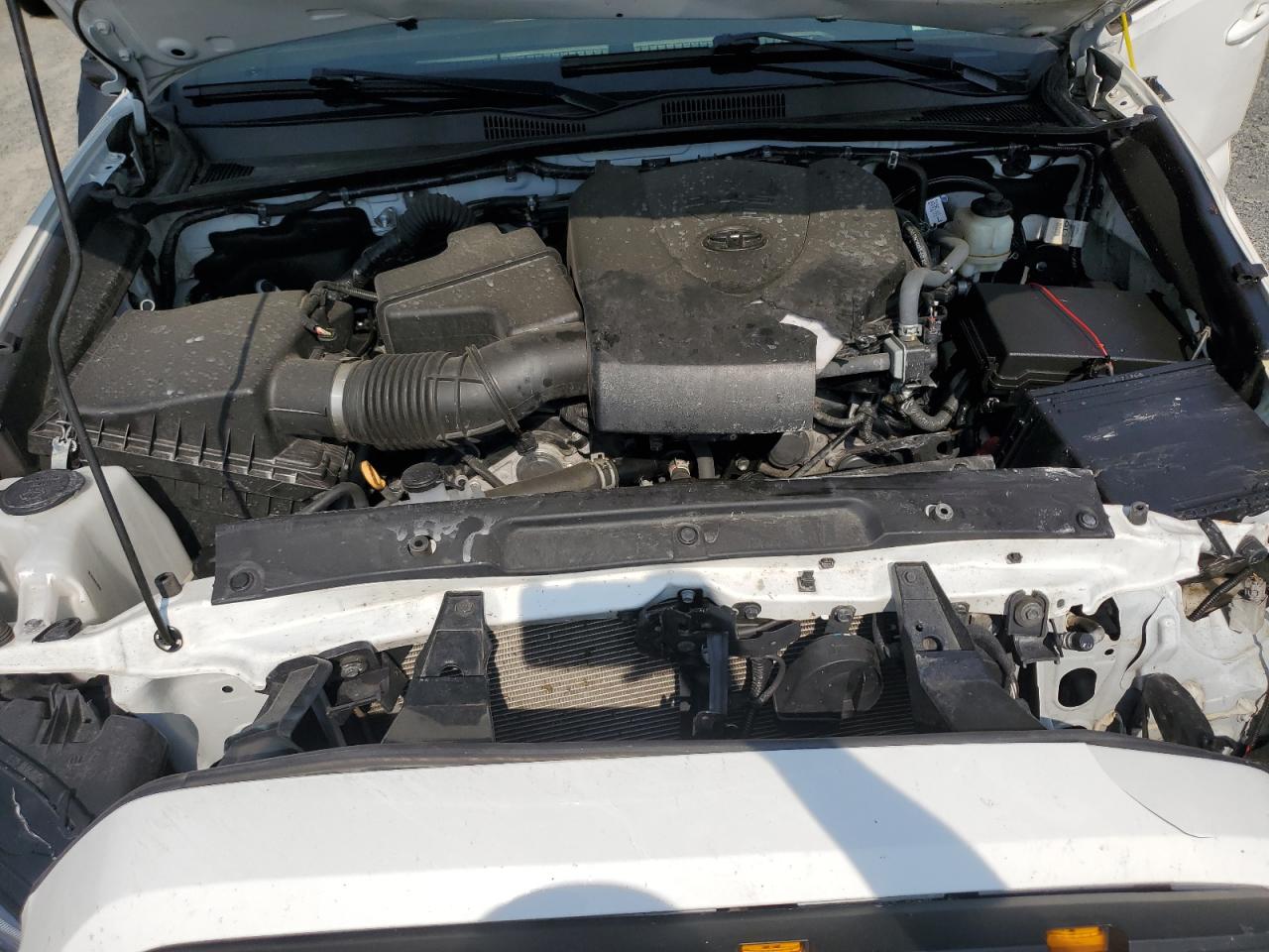 2022 Toyota Tacoma Double Cab VIN: 3TMCZ5AN0NM467210 Lot: 59992305