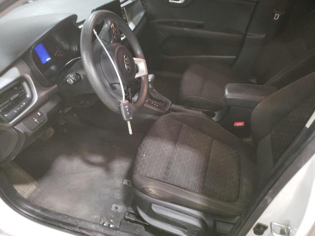 KIA RIO 2021 Белы