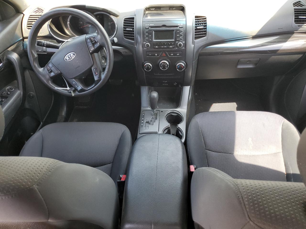 2012 Kia Sorento Base VIN: 5XYKT3A16CG295063 Lot: 61823115