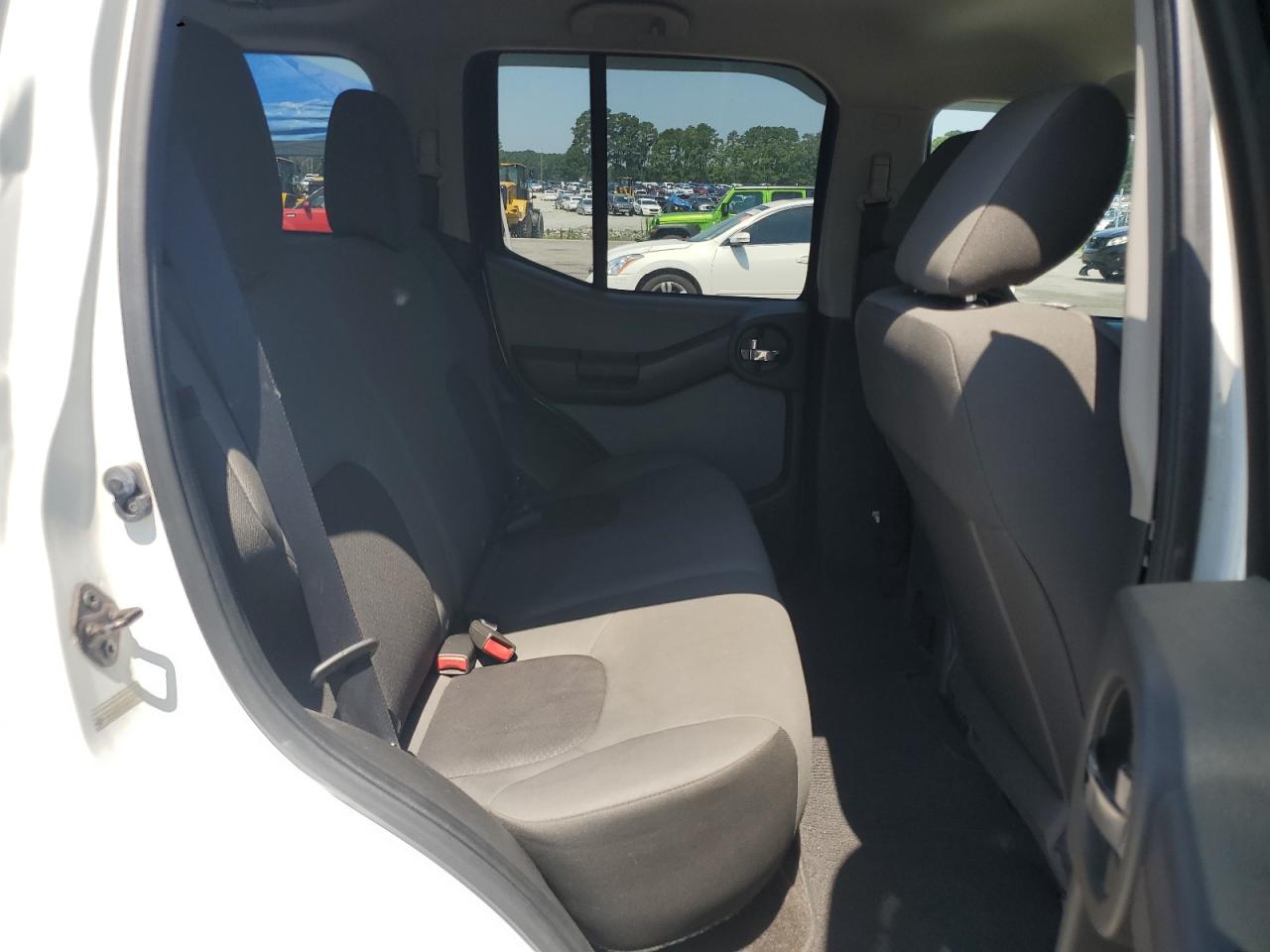 2014 Nissan Xterra X VIN: 5N1AN0NU9EN810394 Lot: 61838505