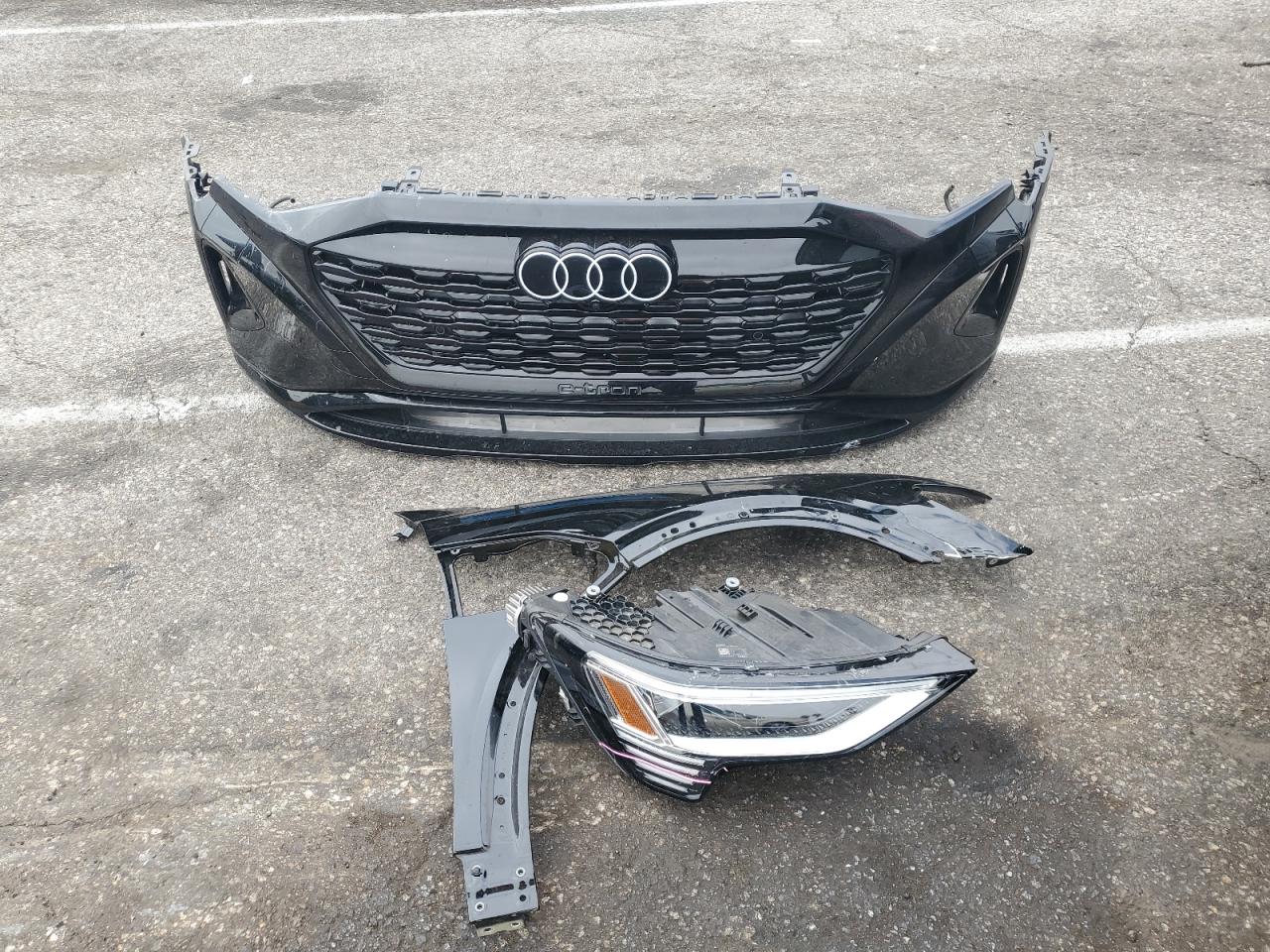 2024 Audi Q8 E-Tron Premium Plus VIN: WA15AAGEXRB062981 Lot: 61962935