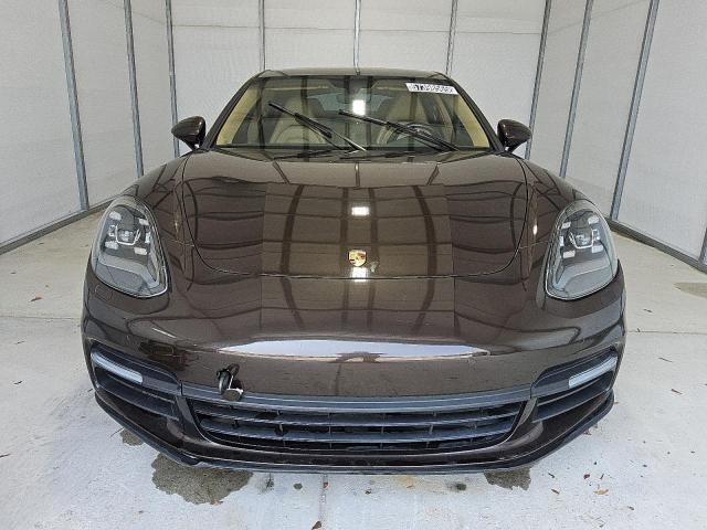  PORSCHE PANAMERA 2018 Brown