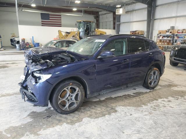 2018 Alfa Romeo Stelvio Sport