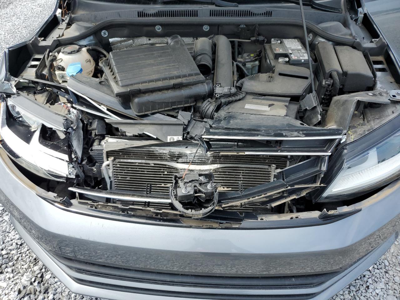 VOLKSWAGEN JETTA 2018 VIN 3VWDB7AJ6JM240130 фото 11