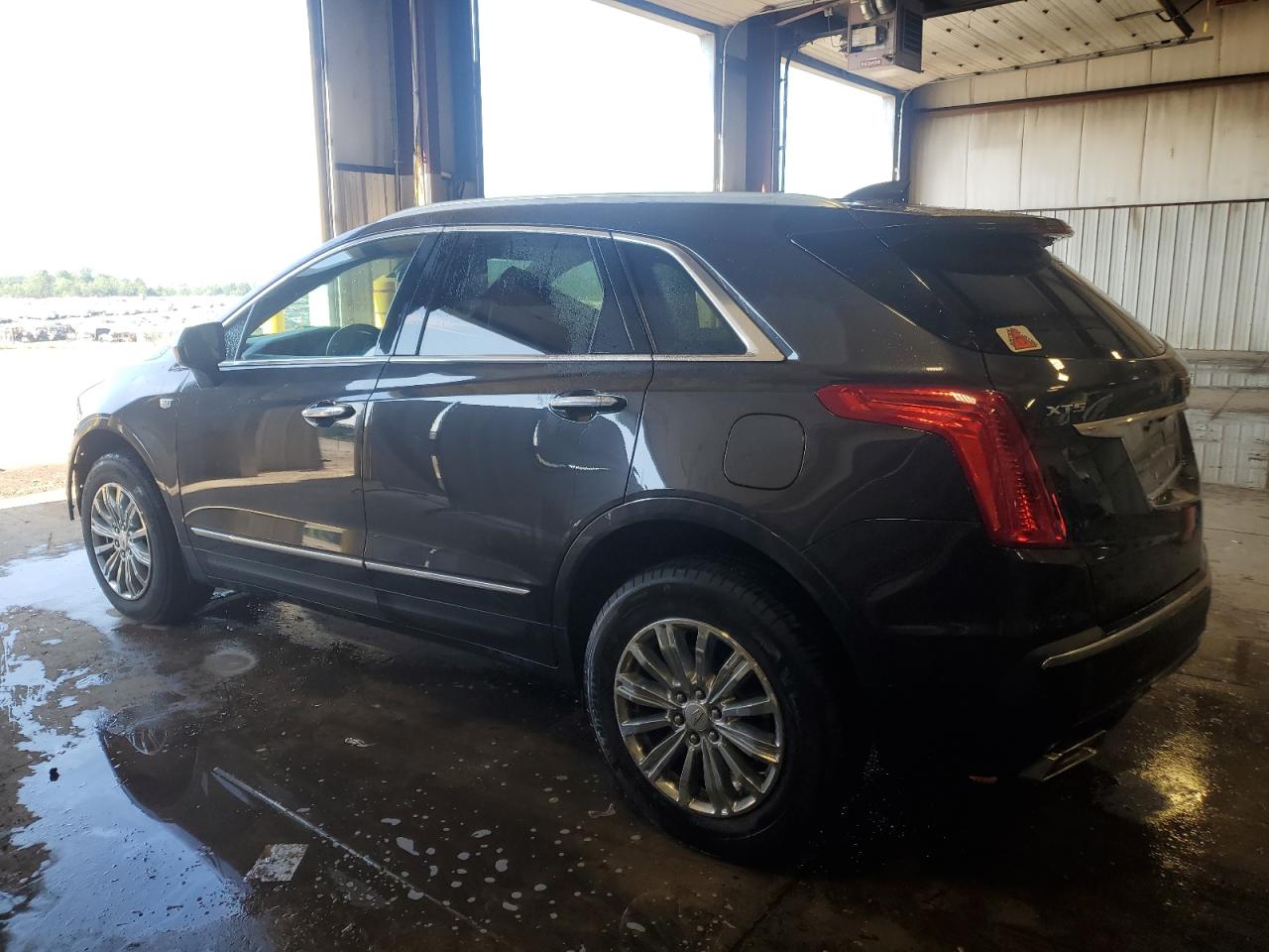 CADILLAC XT5 2017 VIN 1GYKNBRS9HZ320168 фото 2