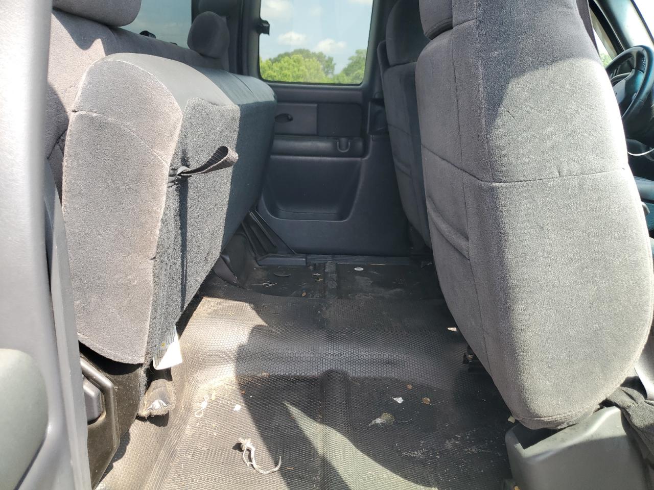 2002 Chevrolet Silverado K2500 Heavy Duty VIN: 1GCHK29U02Z119812 Lot: 56510135