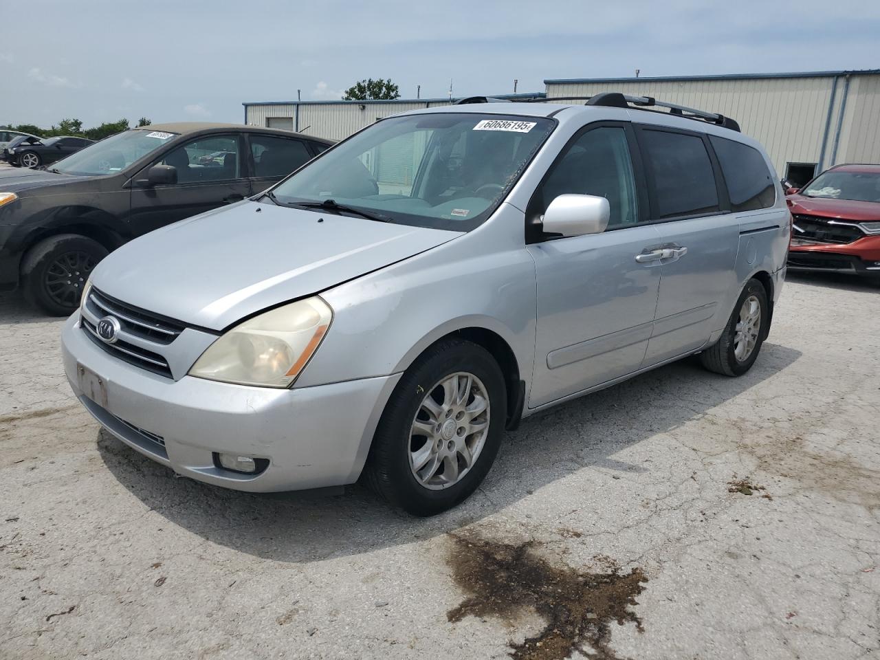 Kansas City, KS에서 판매 중인 2007 Kia Sedona Ex - Rear End
