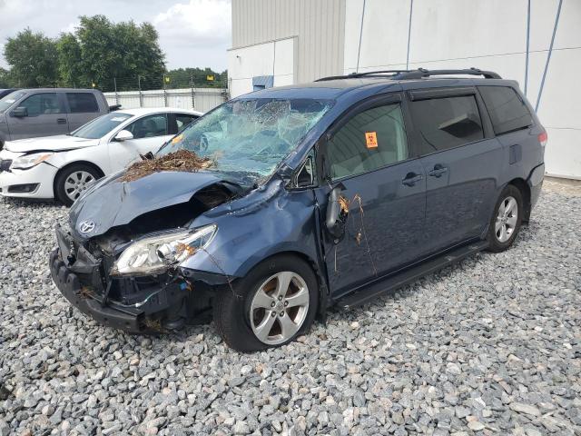 2013 Toyota Sienna Le