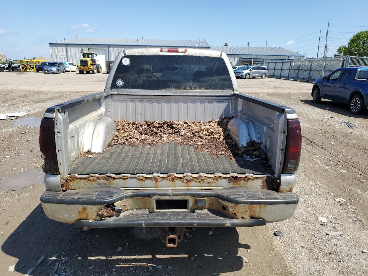 2004 GMC New Sierra K1500 VIN: 2GTEK13T041294490 Lot: 62596055