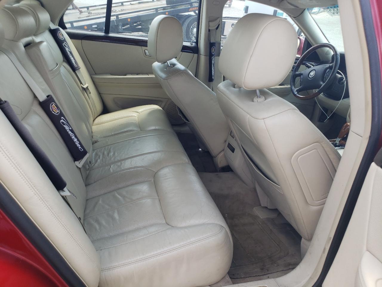 2008 Cadillac Dts VIN: 1G6KD57928U143909 Lot: 62325885