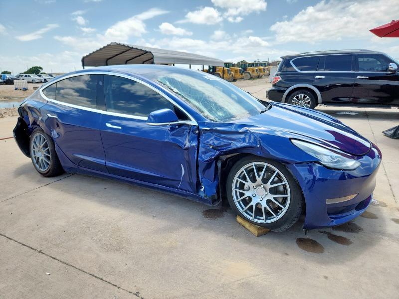  TESLA MODEL 3 2019 Синий