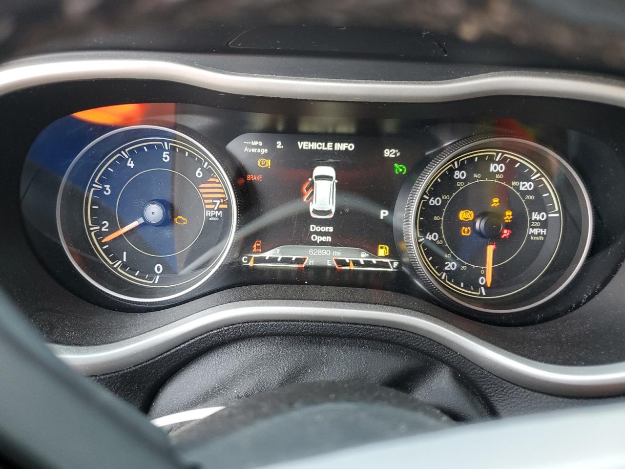 JEEP CHEROKEE 2017 VIN 1C4PJMBB6HW528524 photo 9