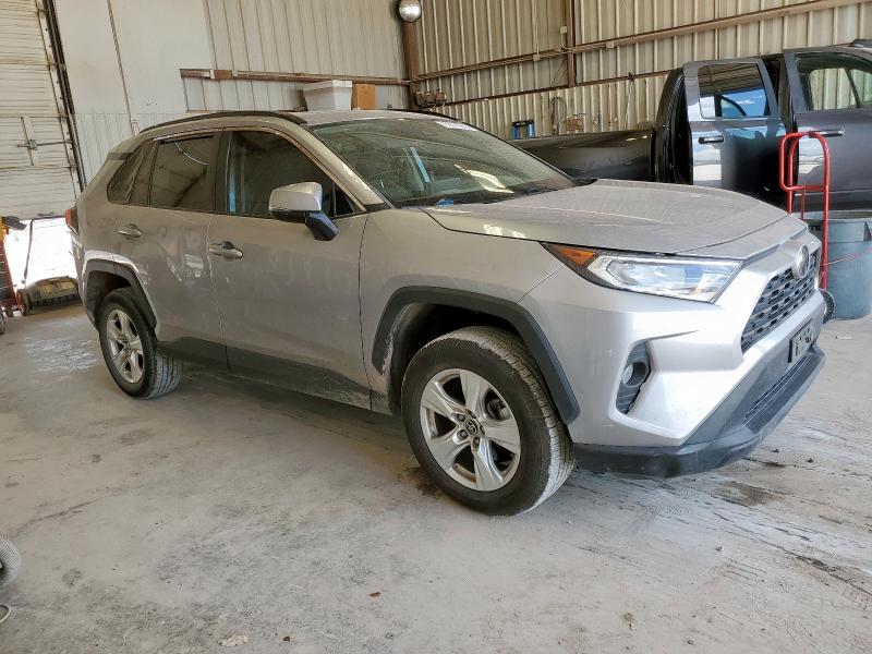  TOYOTA RAV4 2021 Серебристый