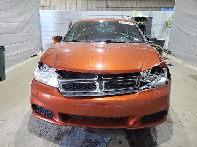 Sedans DODGE AVENGER 2012 Orange