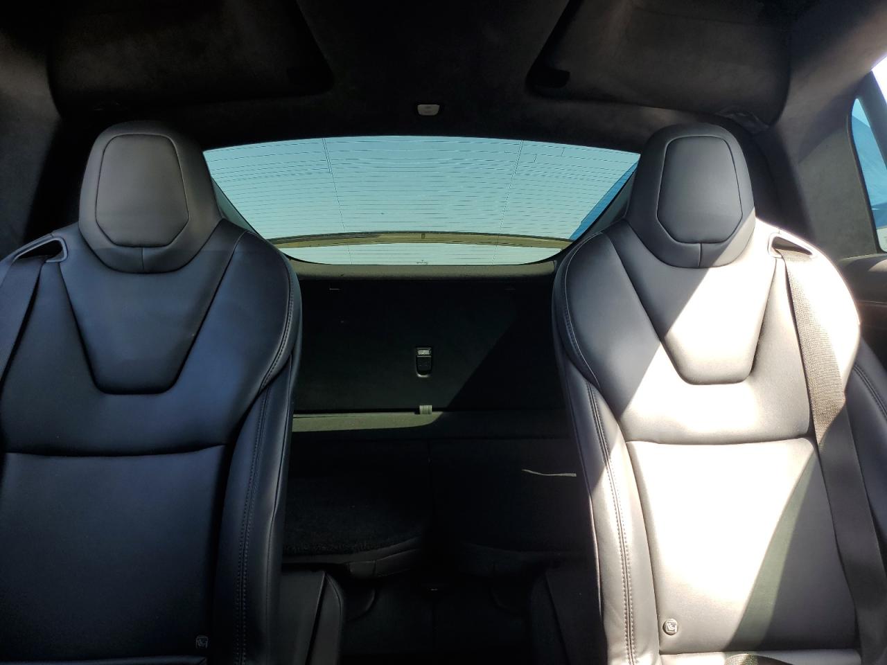2020 Tesla Model X VIN: 5YJXCBE29LF305076 Lot: 61485655