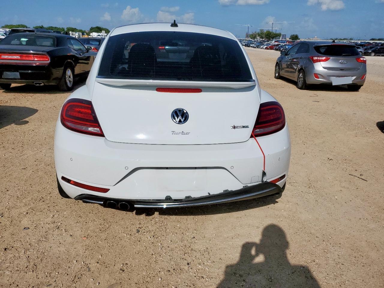 2019 Volkswagen Beetle Se VIN: 3VWJD7AT7KM720483 Lot: 62209885