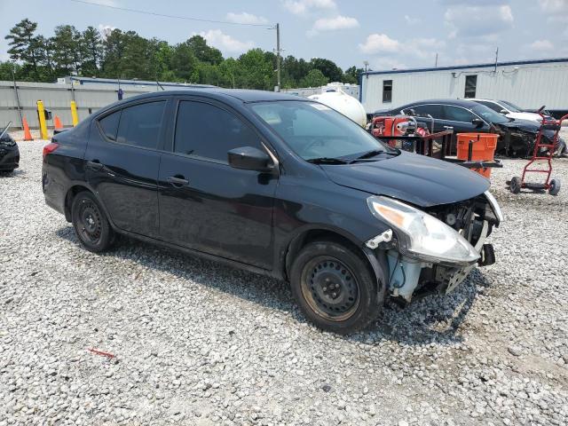  NISSAN VERSA 2017 Чорний