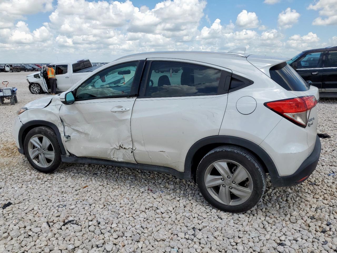 HONDA HR-V 2020 VIN 3CZRU5H50LM704767 фото 2