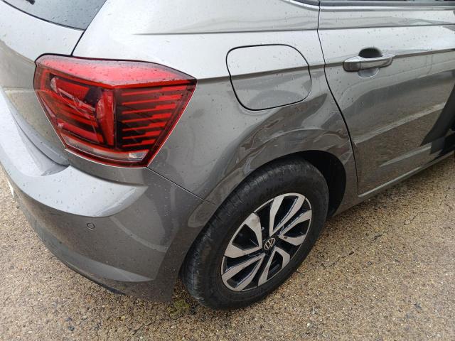 2021 VOLKSWAGEN POLO ACTIV