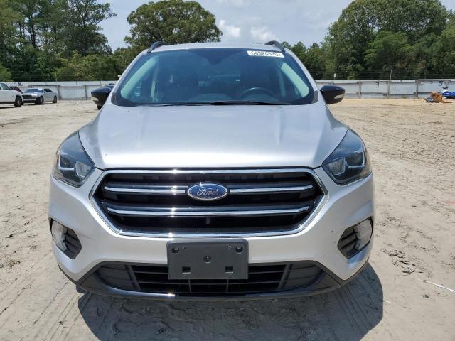  FORD ESCAPE 2017 Серебристый