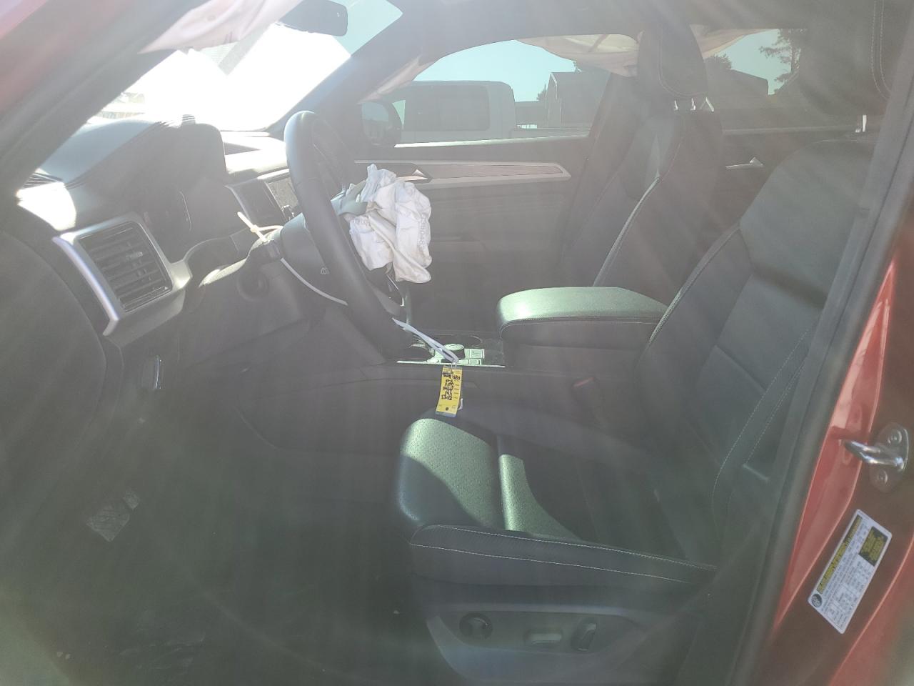 2023 Volkswagen Atlas Cross Sport Se VIN: 1V2HE2CA0PC211484 Lot: 62376525
