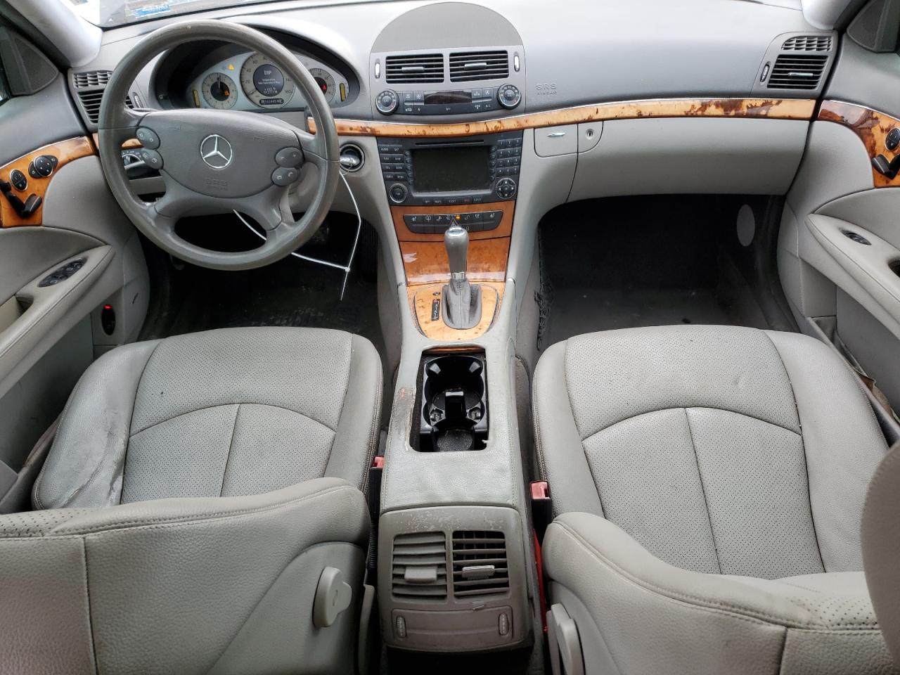 2007 Mercedes-Benz E 350 VIN: WDBUF56X47B109320 Lot: 61181625