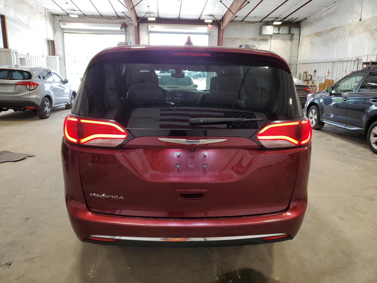 2018 Chrysler Pacifica Touring L VIN: 2C4RC1BG0JR144721 Lot: 62015005