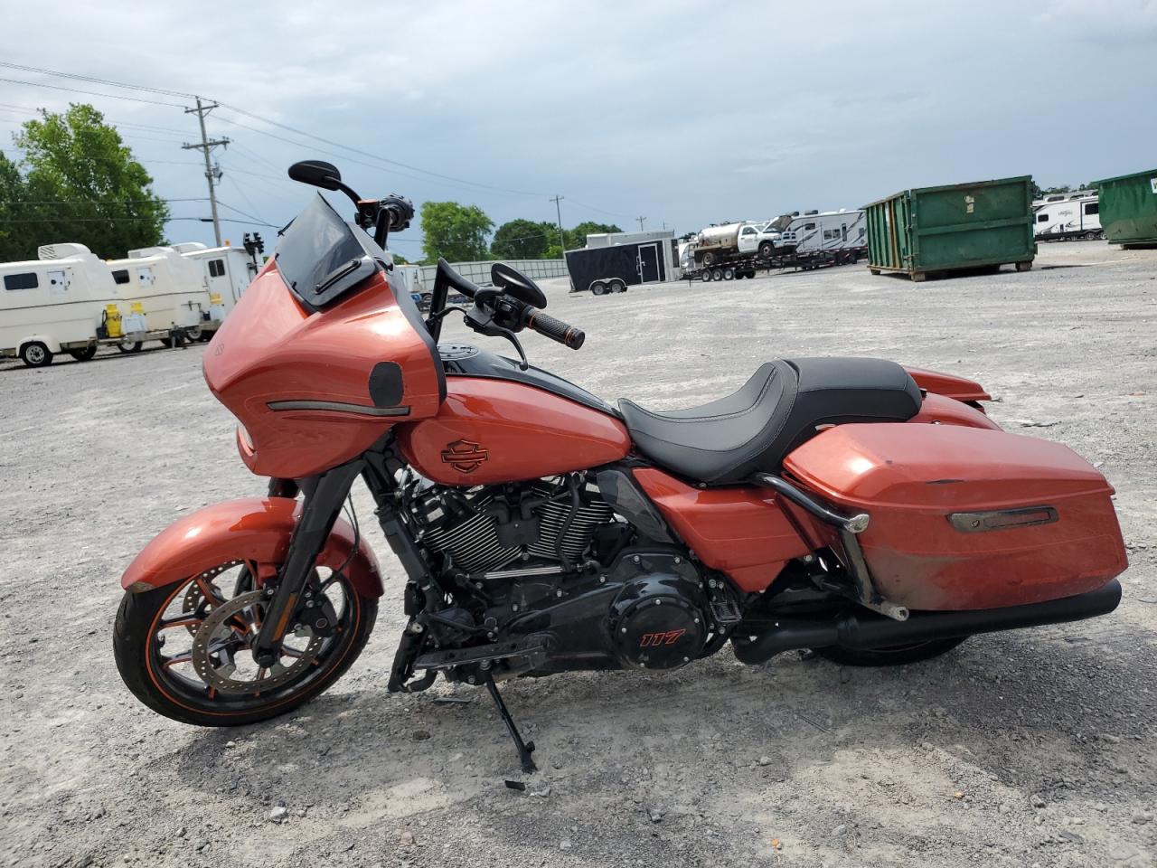 HARLEY-DAVIDSON FL 2024 VIN 1HD1KB712RB612032 zdjęcie 3