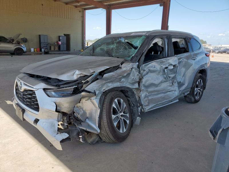  TOYOTA HIGHLANDER 2023 Silver