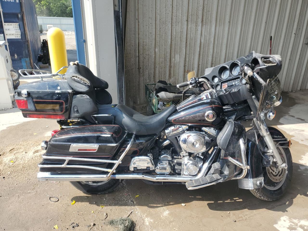 HARLEY-DAVIDSON FL 2001 VIN 1HD1FCW161Y648531