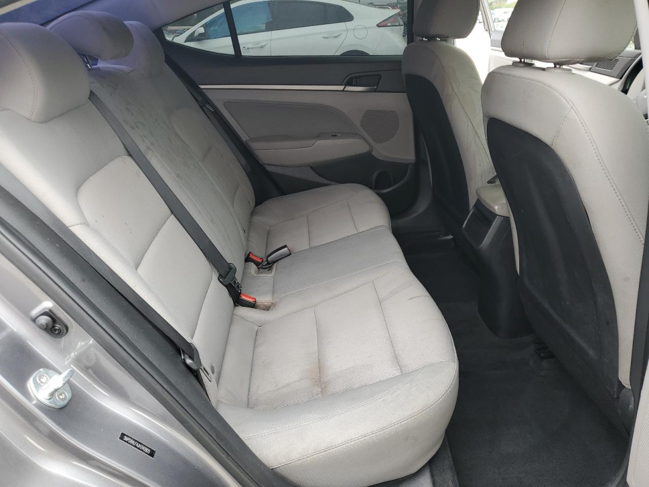 HYUNDAI ELANTRA 2018 VIN 5NPD84LF4JH240805 photo 10