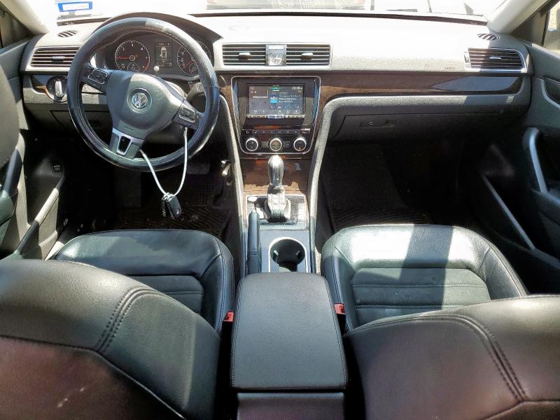  VOLKSWAGEN PASSAT 2015 Серый