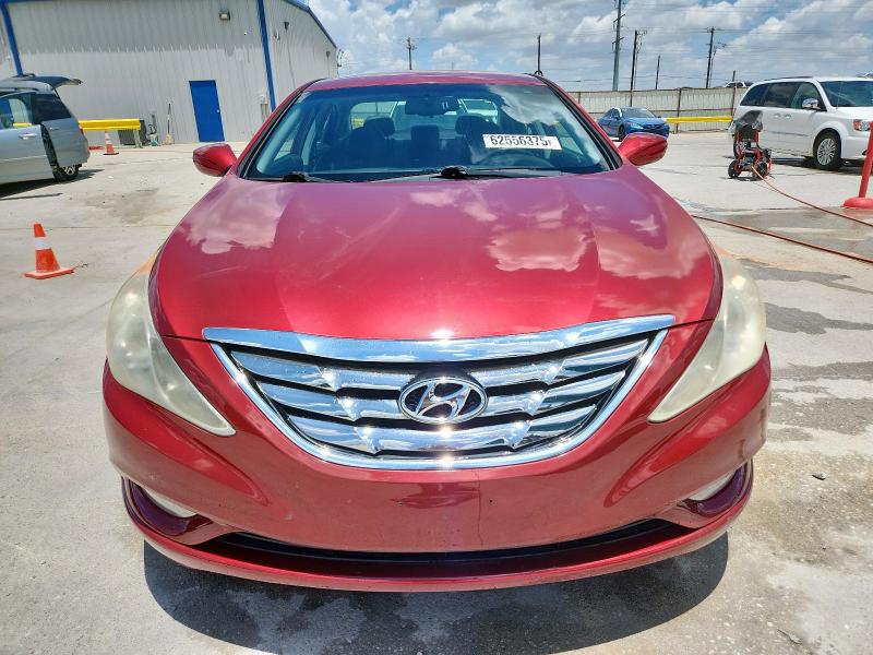  HYUNDAI SONATA 2012 Czerwony