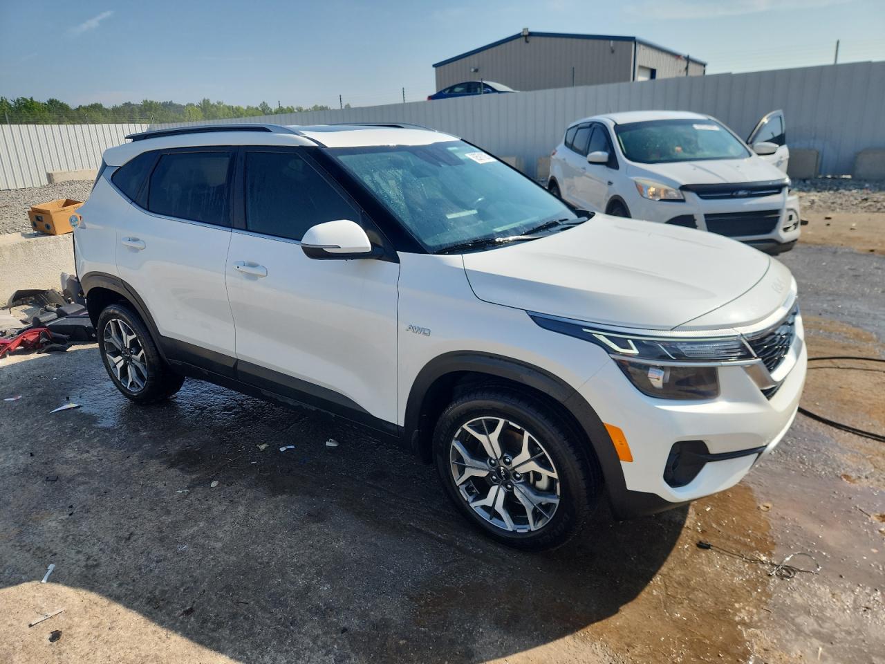 KIA SELTOS 2023 VIN KNDERCAAXP7453189 фото 4