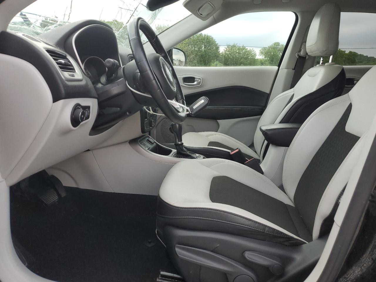 JEEP COMPASS 2020 VIN 3C4NJCBBXLT257063 zdjęcie 7