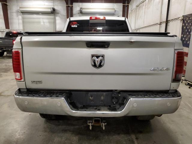 Pickups RAM 2500 2016 Silver
