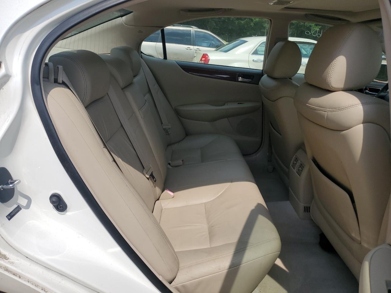 2004 Lexus Es 330 VIN: JTHBA30G945006178 Lot: 62070545