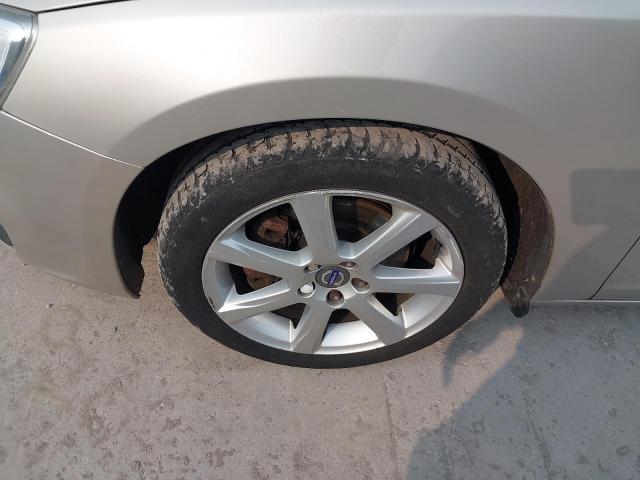 2016 VOLVO S60 SE LUX
