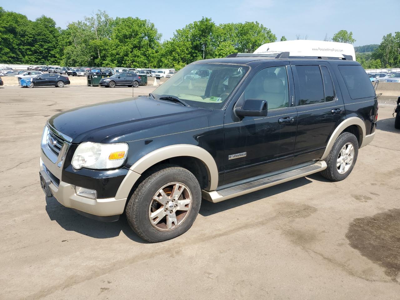 2006 Ford Explorer Eddie Bauer for Sale in Marlboro, NY - Normal Wear